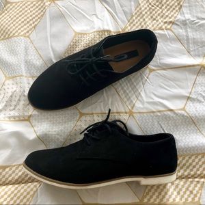 Oxford-style Loafers